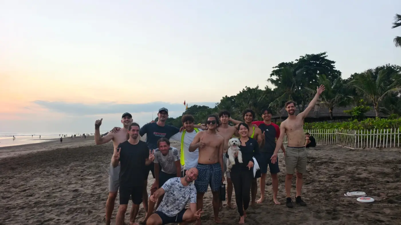 🥏 TUESDAY BEACH ULTIMATE FRISBEE