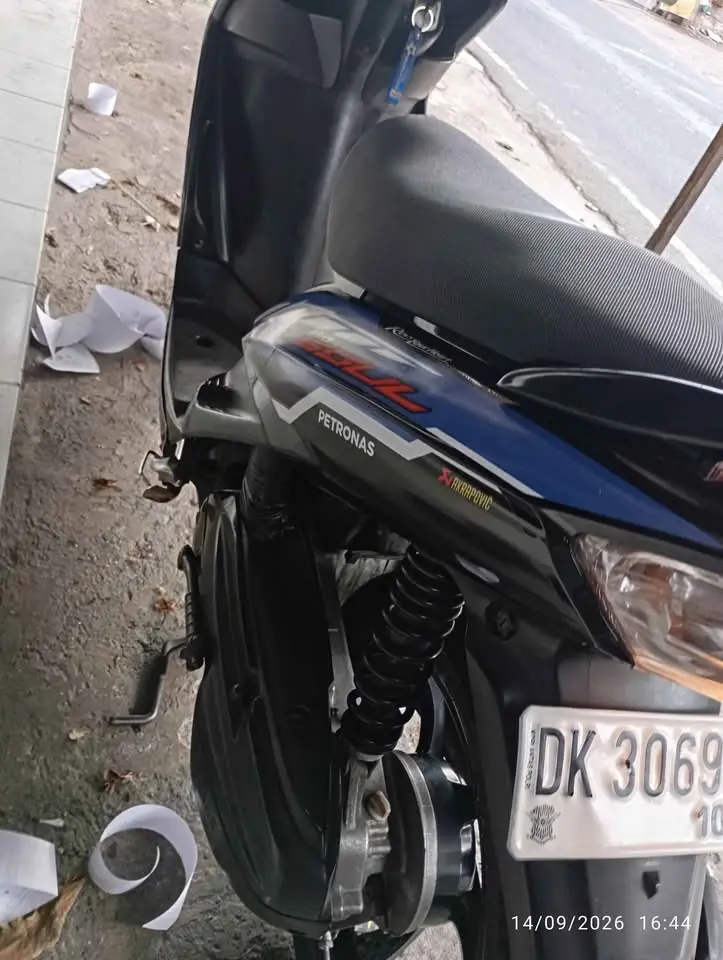 Selling Motorbike a 2008 Mio Soul (carburetor model) gallery